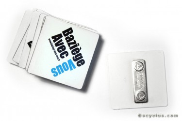 Badges magnétiques avec logo personnalisé